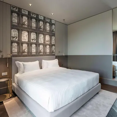 Radisson Collection Hotel, Antica 5* Roma