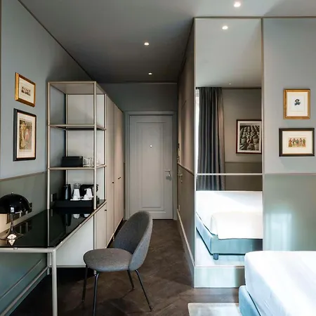 Radisson Collection Hotel, Antica Hotel Roma