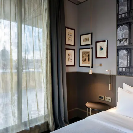 Radisson Collection Hotel, Antica Hotel 5*