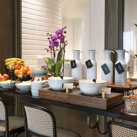 Radisson Collection Hotel, Antica 5* Roma