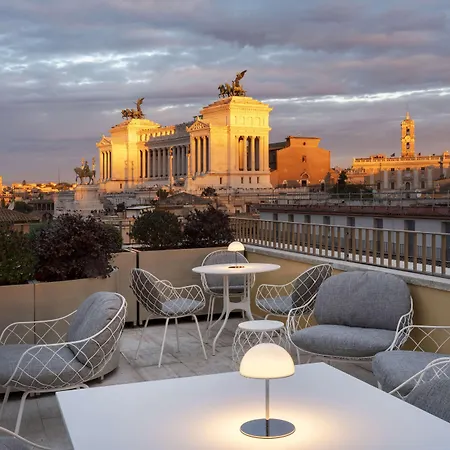 Radisson Collection Hotel, Antica Hotel 5*