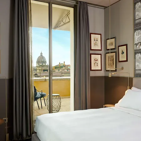 Radisson Collection Hotel, Antica