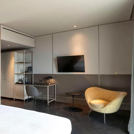 Radisson Collection Hotel, Antica Hotel