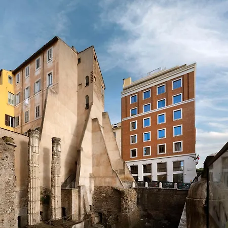 Radisson Collection Hotel, Antica Roma