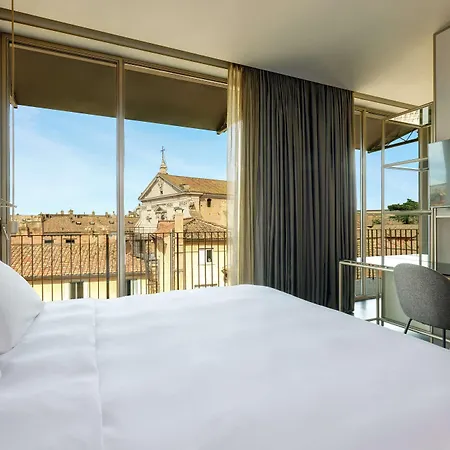 Radisson Collection Hotel, Antica Hotel 5*