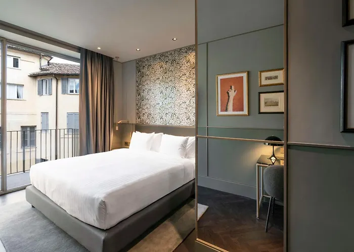 Radisson Collection Hotel, Antica Hotel Roma