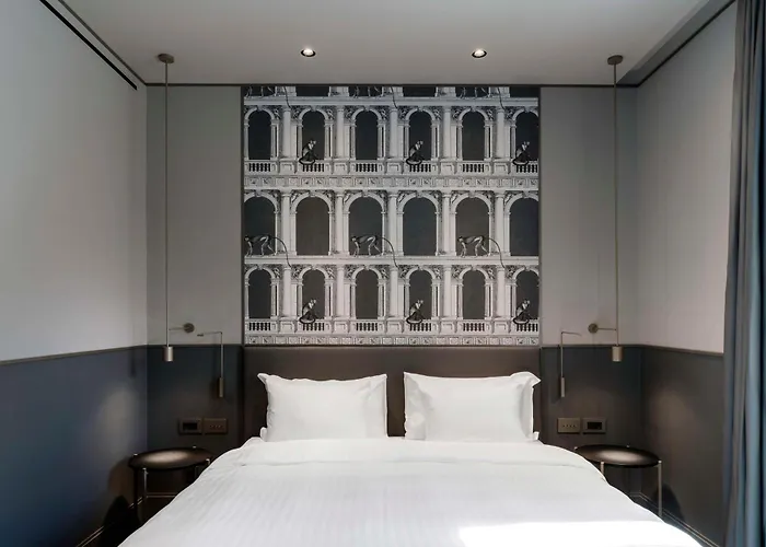 Hotel Radisson Collection Hotel, Antica 5*