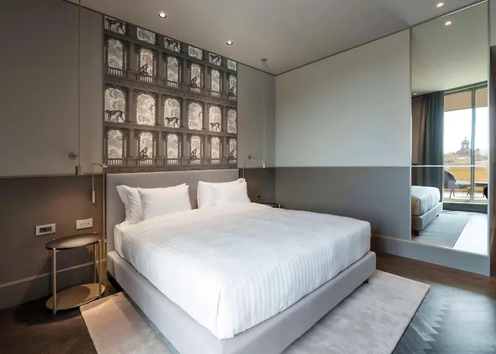 Radisson Collection Hotel, Antica 5* Roma