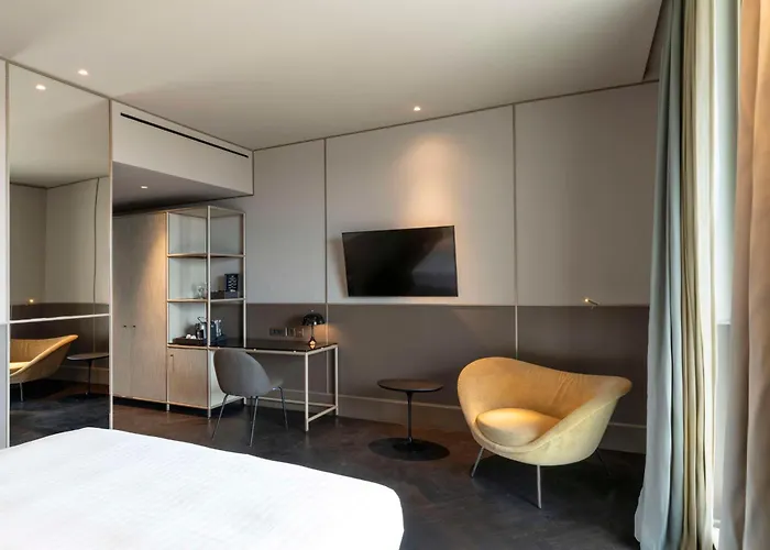 Radisson Collection Hotel, Antica Hotel