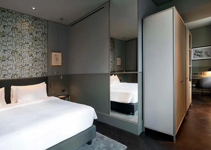 Radisson Collection Hotel, Antica Hotel 5*