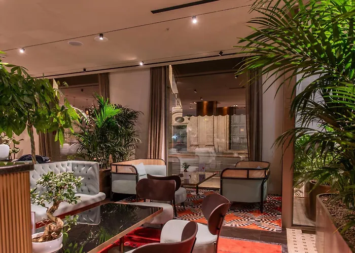 Radisson Collection Hotel, Antica Hotel Roma