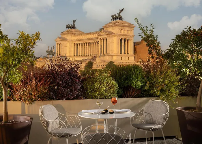 Hotel Radisson Collection Hotel, Antica