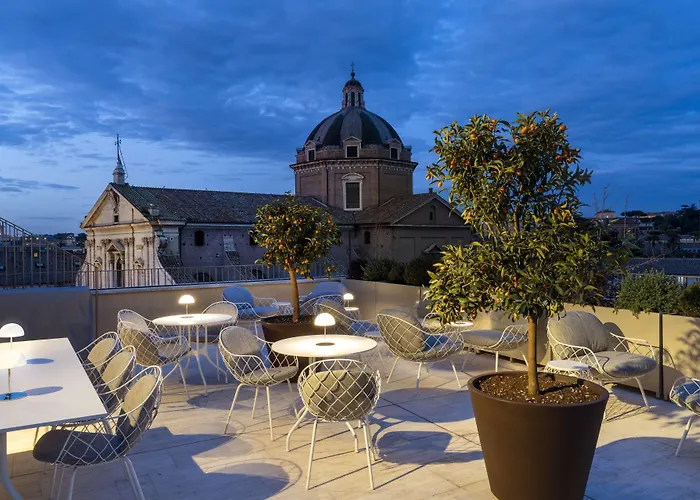 Hotel Radisson Collection Hotel, Antica