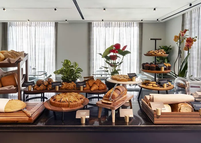 Radisson Collection Hotel, Antica Roma