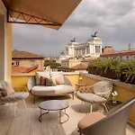 Radisson Collection Hotel, Antica