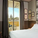 Radisson Collection Hotel, Antica