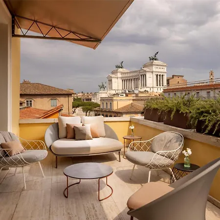 Radisson Collection Hotel, Antica