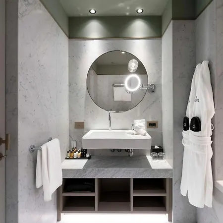 Radisson Collection Hotel, Antica 5*