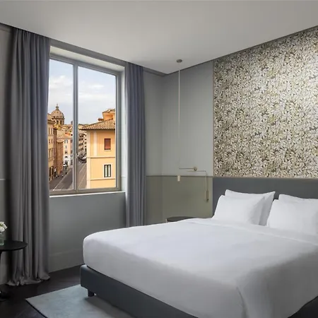 Radisson Collection Hotel, Antica 5* Rome